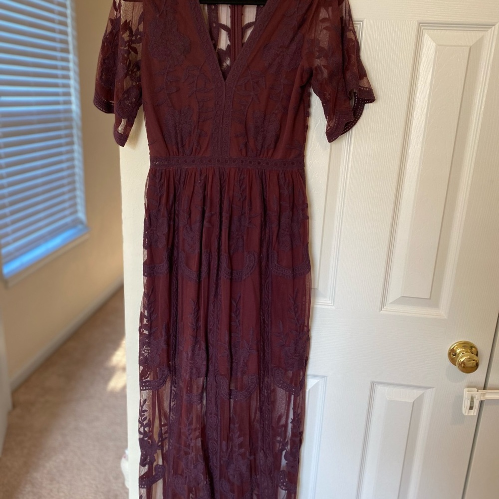 Maroon dress Altar’d state size medium